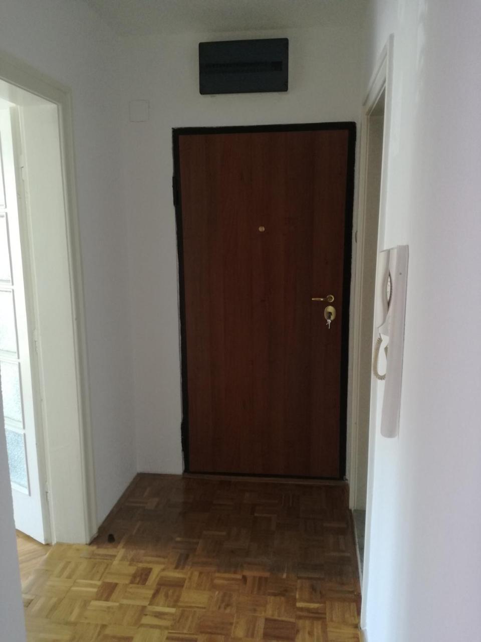 Apartman Ane Сараево Экстерьер фото