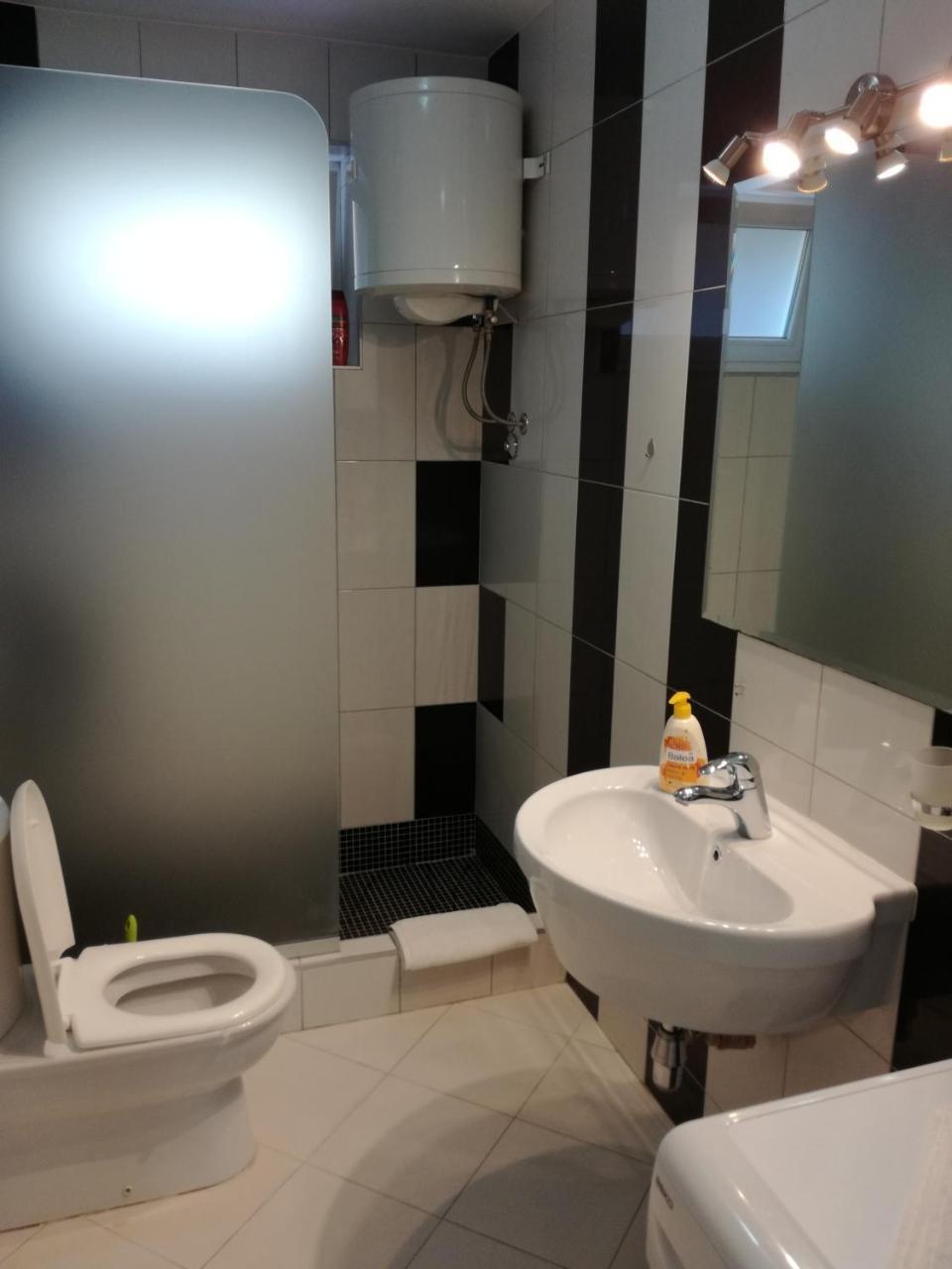 Apartman Ane Сараево Экстерьер фото